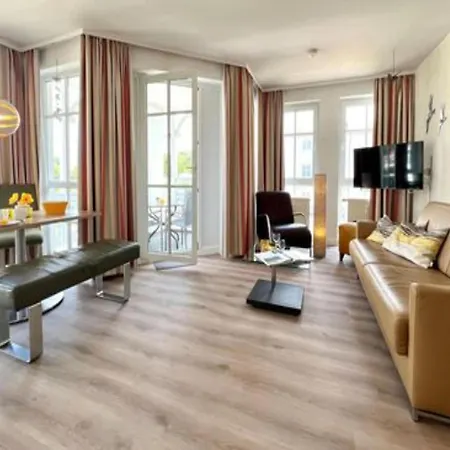 With Balcony And Ahoi Discount Apartment Sellin (Rugen)
