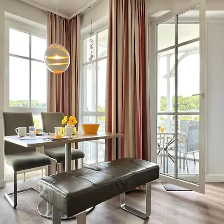 With Balcony And Ahoi Discount Apartment Sellin (Rugen)
