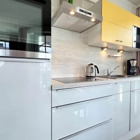 Apartment With Balcony And Ahoi Discount Sellin (Rugen)