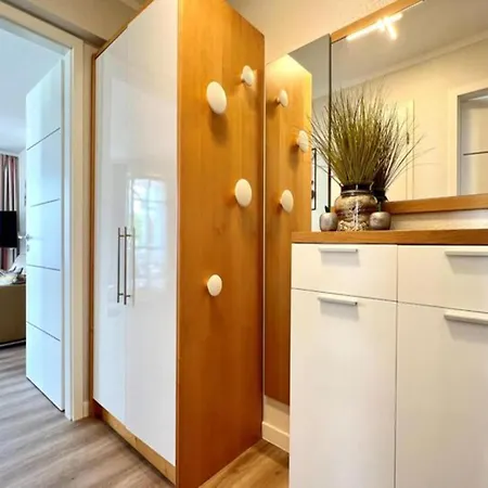 With Balcony And Ahoi Discount Sellin (Rugen)